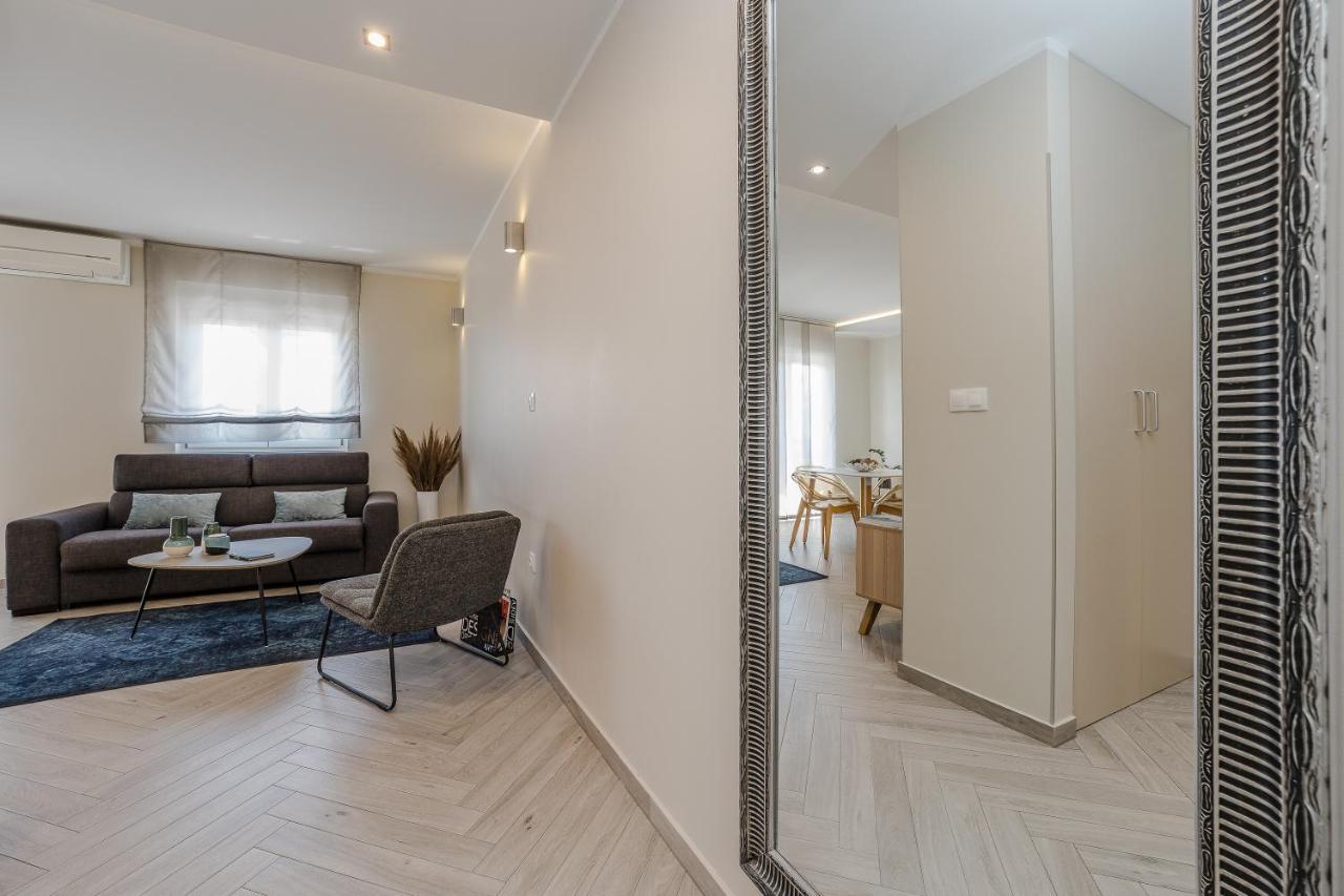Karla Apartament