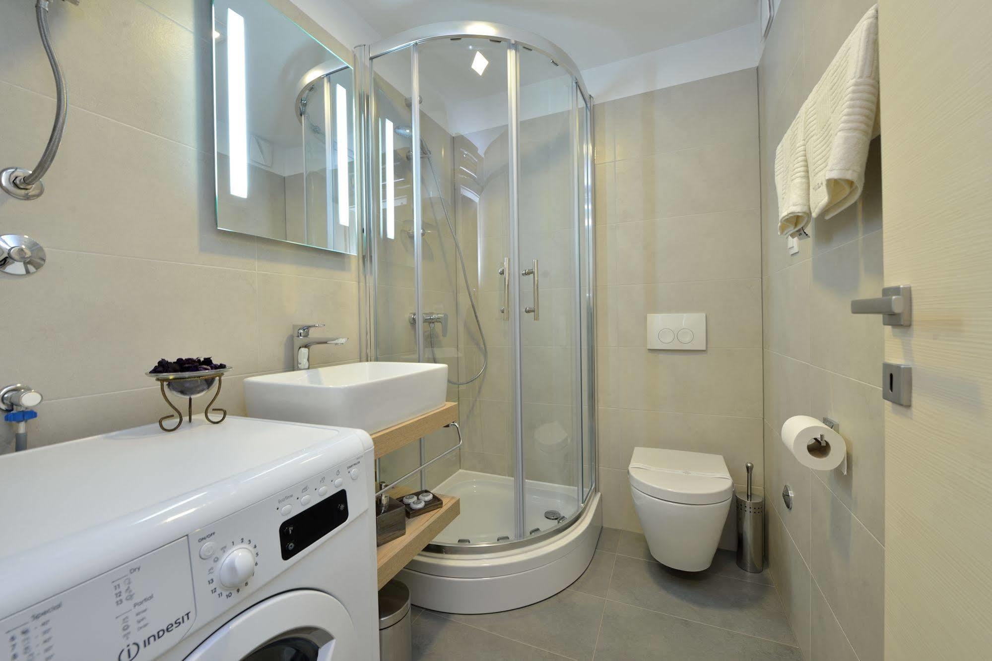 Karla Apartament *